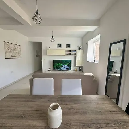 28 Retreat - 1 Minute To Sea Gzira